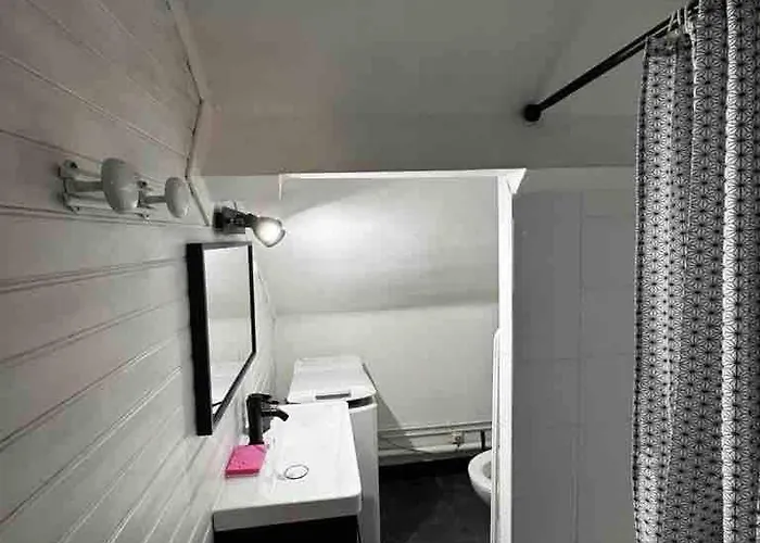 Omiria 1700 Romeu Apartment *